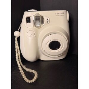 Fujifilm Instax Mini 7S Instant Film Camera TESTED